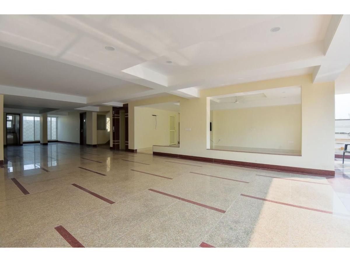 Bluo Studio4 Golf Course Road - Gym, Balcony, Lift Γκουργκάον Εξωτερικό φωτογραφία