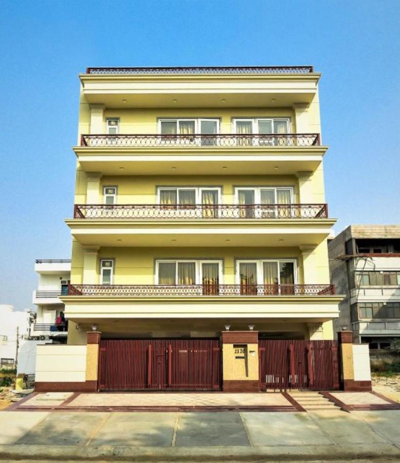 Bluo Studio4 Golf Course Road - Gym, Balcony, Lift Γκουργκάον Εξωτερικό φωτογραφία
